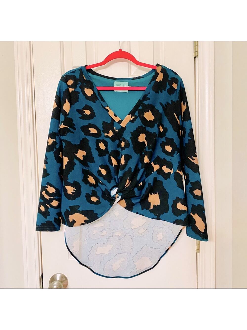 JUDITH MARCH • Green Leopard Print High-Low Top